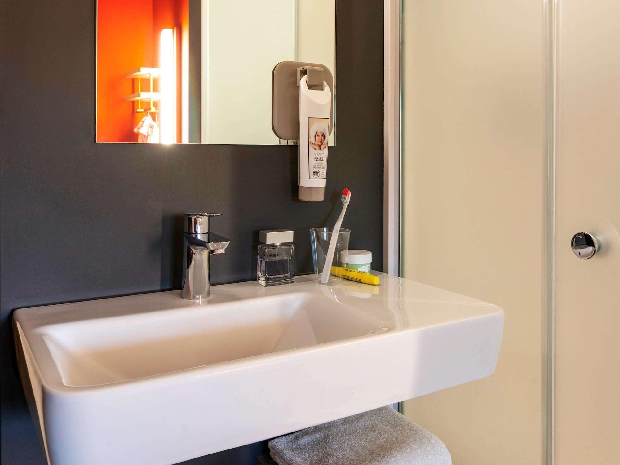Ibis Budget Amsterdam Airport Badhoevedorp Esterno foto